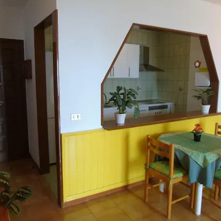 Chica, 1 Bedroom Flat With Sea View Apartmán Puerto de Santiago (Tenerife)