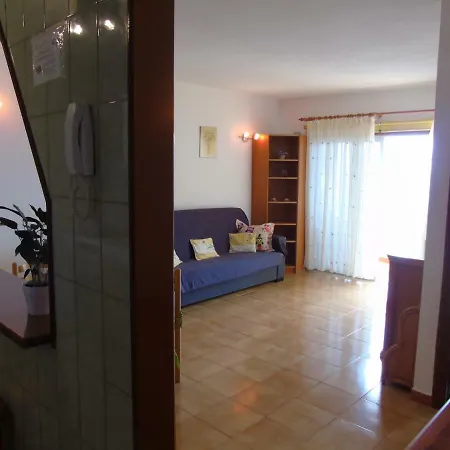 Apartmán Chica, 1 Bedroom Flat With Sea View